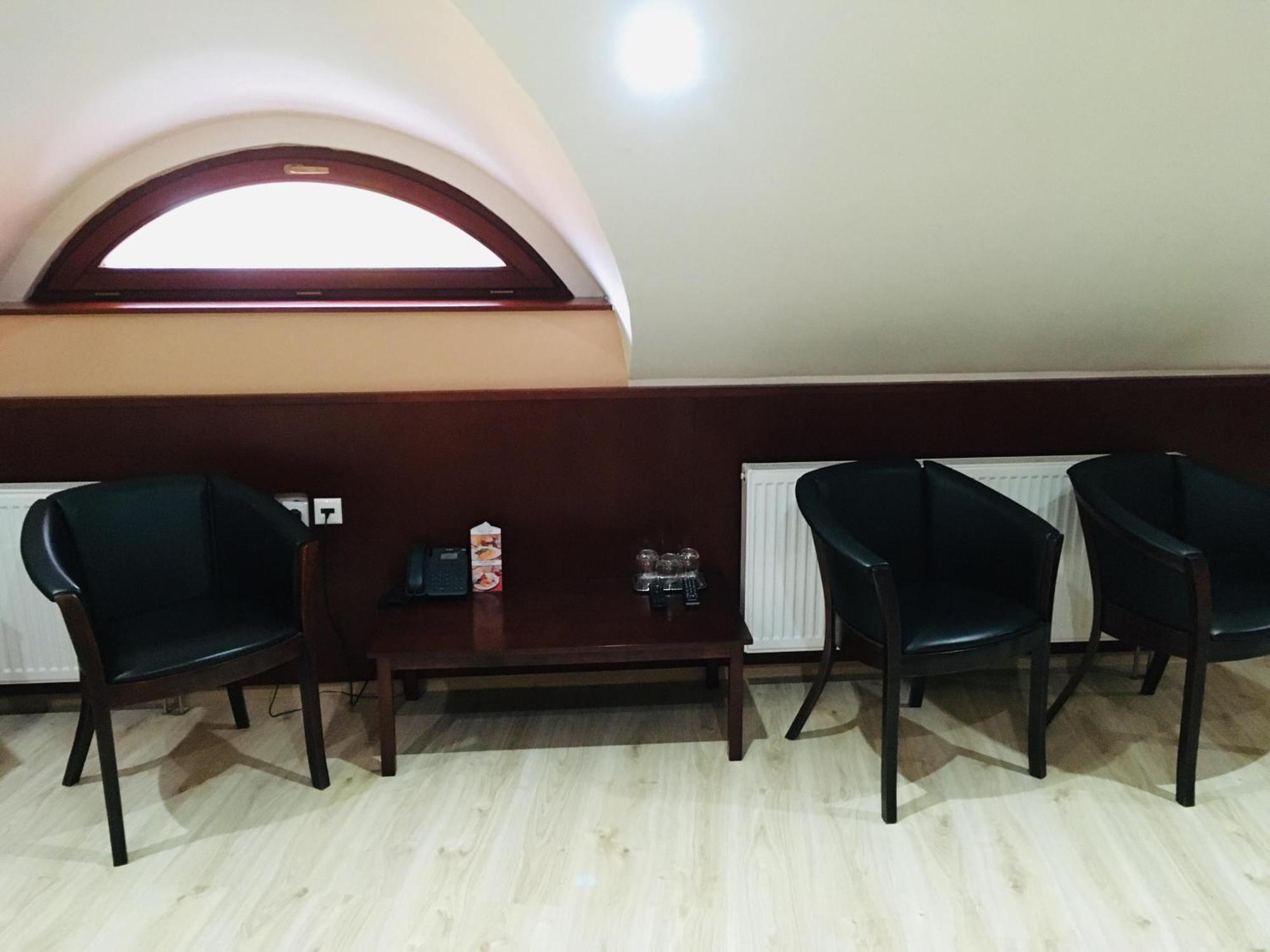 Penzion Bebek Filakovo Phòng bức ảnh